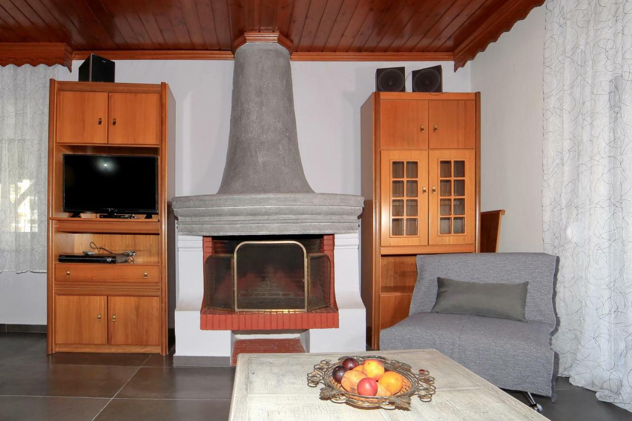 House Loana Villa Neos Marmaras Exterior photo
